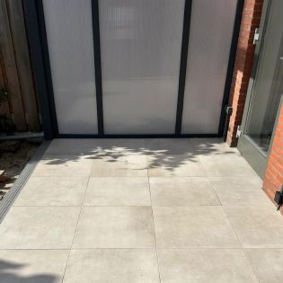 Keramiek op Onderbeton Orion Sand 60x60x4cm