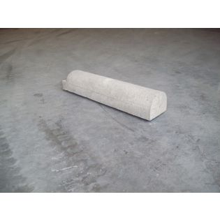 Varkensrug Parkeerbiels Grijs 1 ronde en 1 rechte zijkant 20x11x95cm