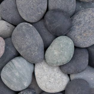 Beach Pebbles Zwart/Grijs 16/25mm in zak 20kg